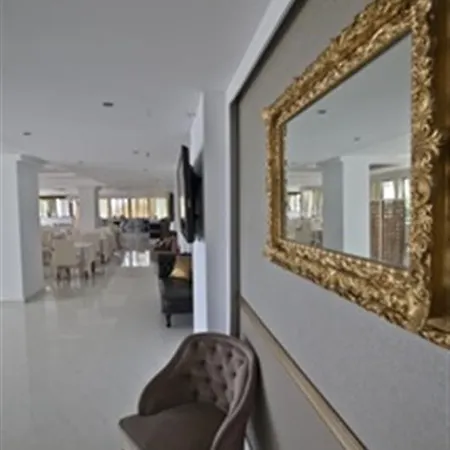 Hotel Sivila 3*